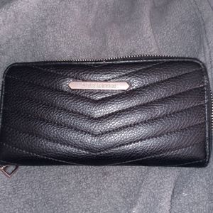 Steve madden wallet